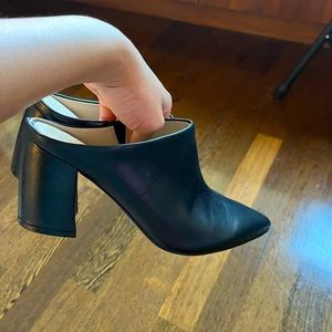 Marc Fisher Leather Heeled Mule - Size: 6.5
